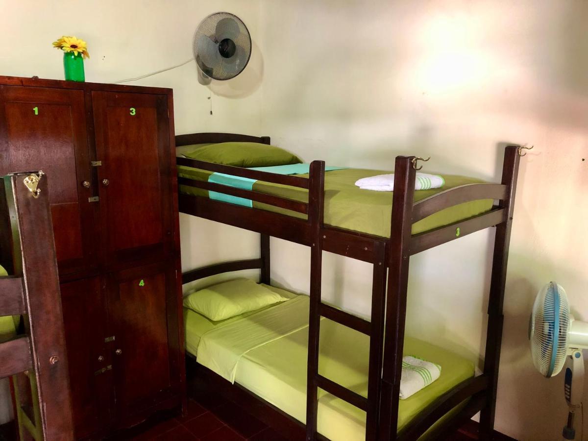 Casa Lula Leon Hostal Eksteriør bilde
