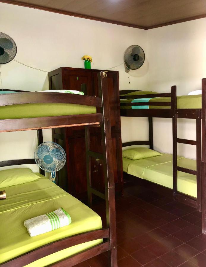 Casa Lula Leon Hostal Eksteriør bilde
