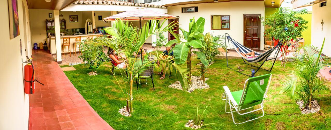 Casa Lula Leon Hostal Eksteriør bilde