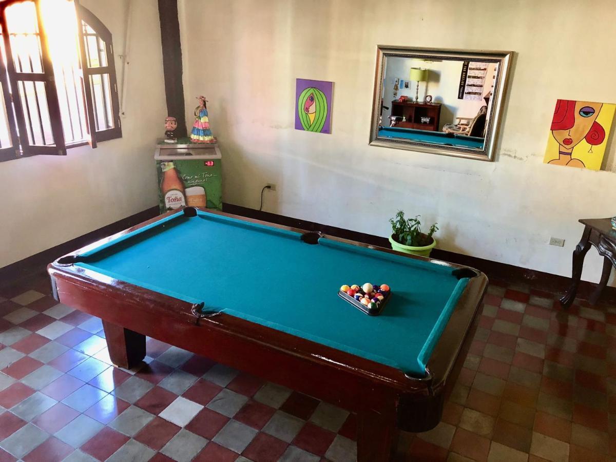 Casa Lula Leon Hostal Eksteriør bilde