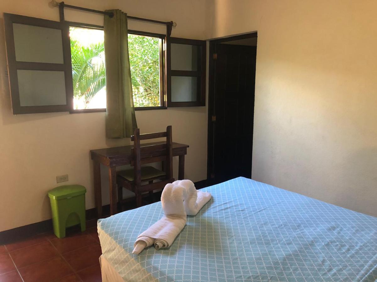 Casa Lula Leon Hostal Eksteriør bilde